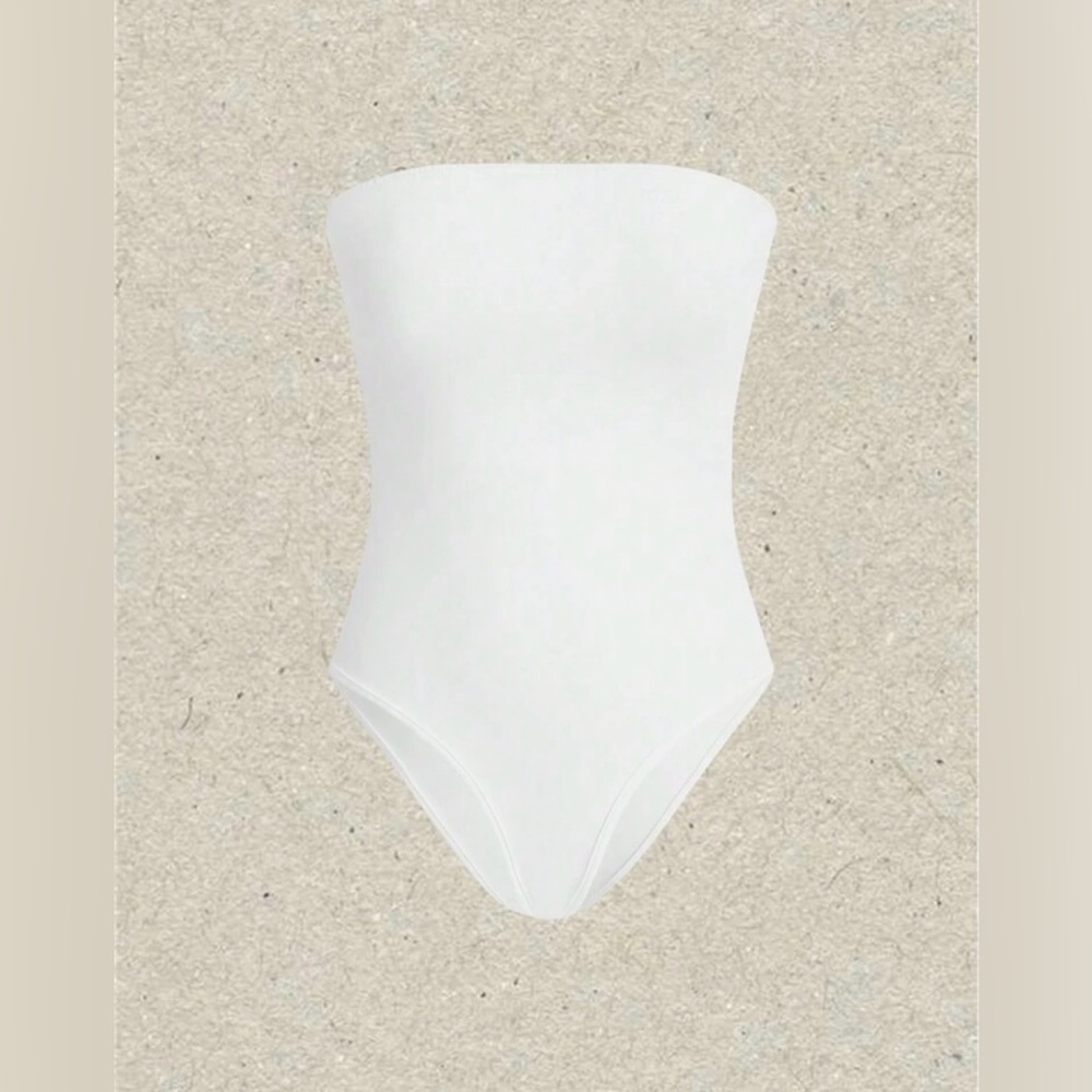 SHEIN White Strapless Bodysuit